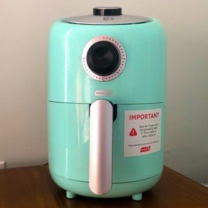 Dash air fryer seafoam blue new